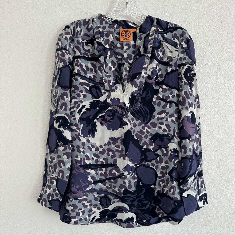 Tory Burch Navy and White Patterned Silk Blouse Size: 0‎